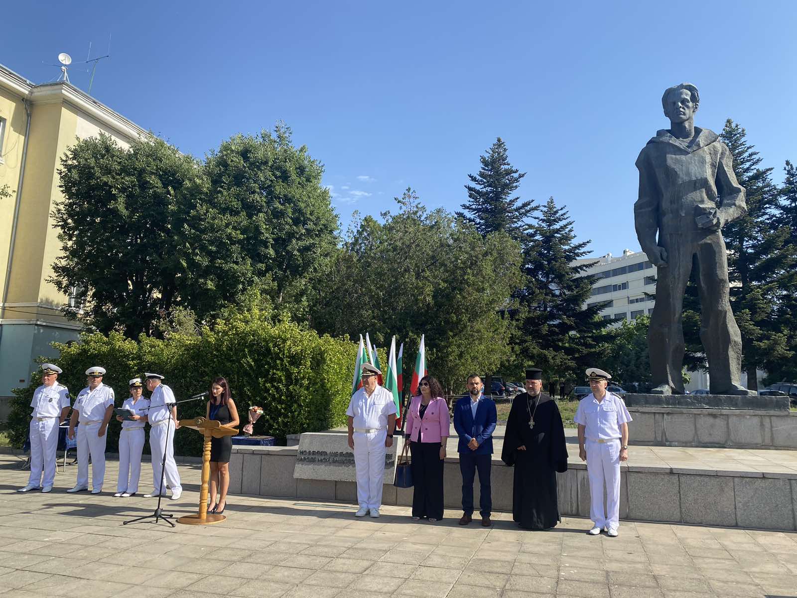 Свързани файлове